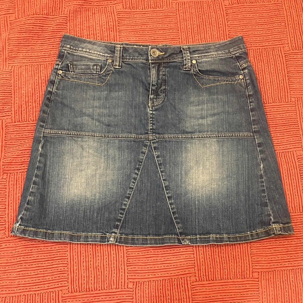 Esprit women’s size 12  Blue Denim Midi Skirt